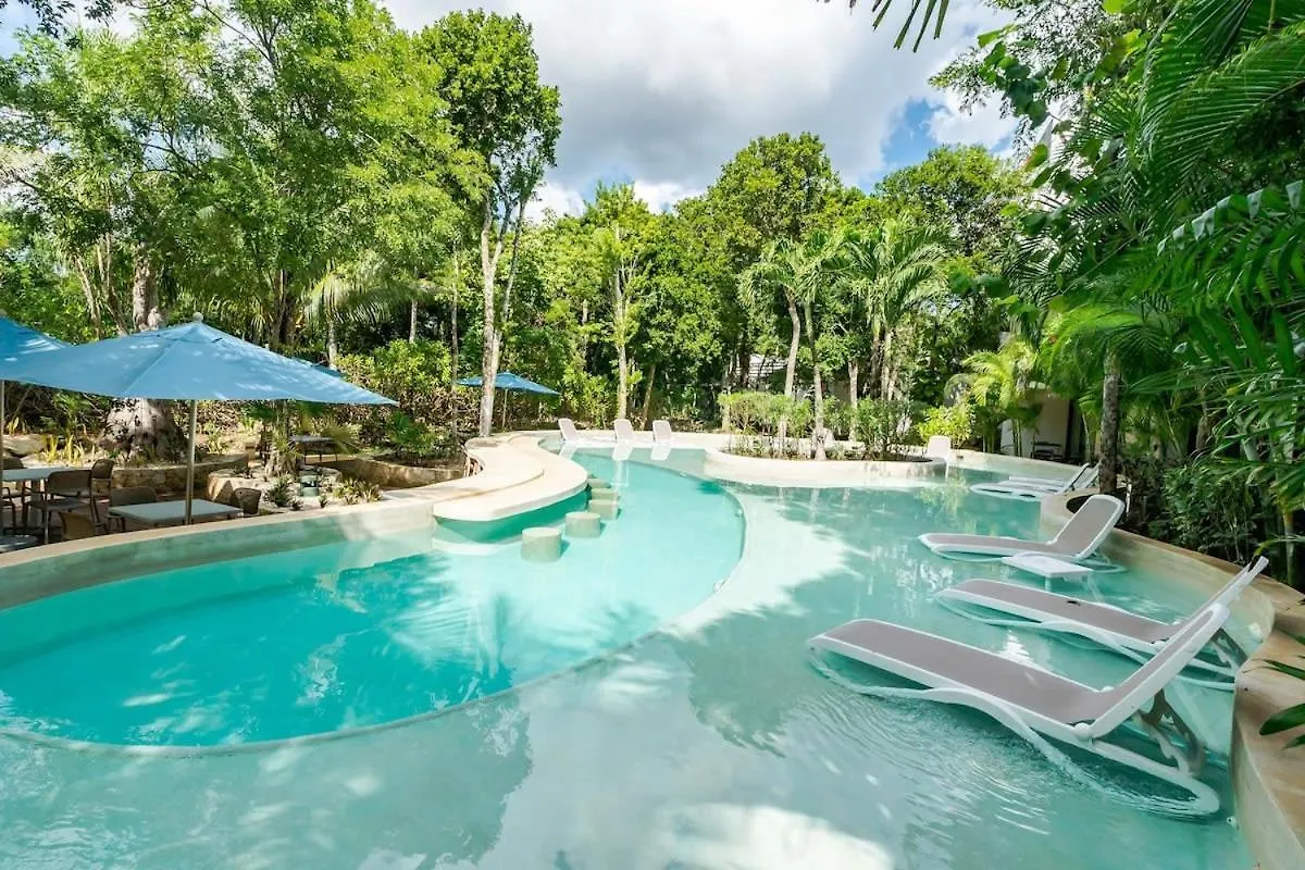 Luxe 1-Br Condo In Bahia Principe - Multiple Pools location